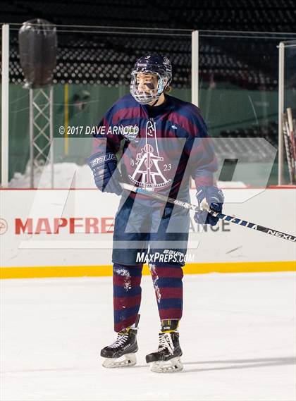 Thumbnail 1 in Tabor Academy vs Belmont Hill (Frozen Fenway) photogallery.