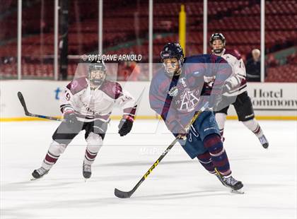 Thumbnail 2 in Tabor Academy vs Belmont Hill (Frozen Fenway) photogallery.