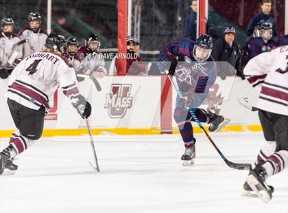 Thumbnail 2 in Tabor Academy vs Belmont Hill (Frozen Fenway) photogallery.