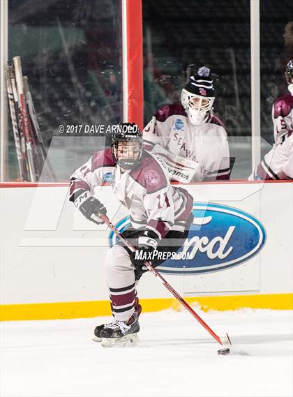 Thumbnail 1 in Tabor Academy vs Belmont Hill (Frozen Fenway) photogallery.