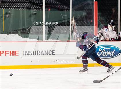 Thumbnail 2 in Tabor Academy vs Belmont Hill (Frozen Fenway) photogallery.