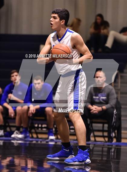 Thumbnail 2 in Master's Academy vs. Lakeland Christian photogallery.