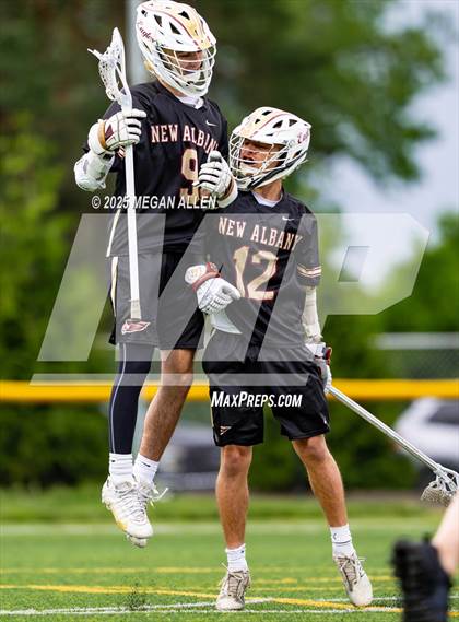 Thumbnail 3 in New Albany @ Centerville (OHSAA Division 1 Round 2) photogallery.