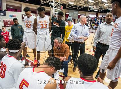 Thumbnail 3 in Mater Dei vs. Oak Hill Academy (Spalding Hoophall Classic) photogallery.