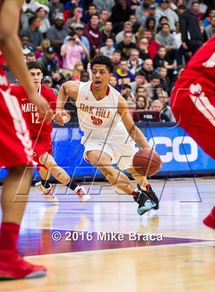 Thumbnail 3 in Mater Dei vs. Oak Hill Academy (Spalding Hoophall Classic) photogallery.