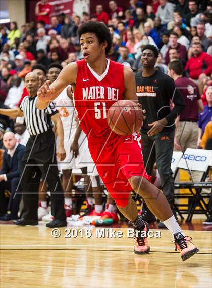 Thumbnail 1 in Mater Dei vs. Oak Hill Academy (Spalding Hoophall Classic) photogallery.