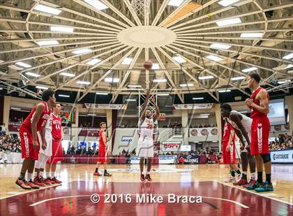 Thumbnail 1 in Mater Dei vs. Oak Hill Academy (Spalding Hoophall Classic) photogallery.