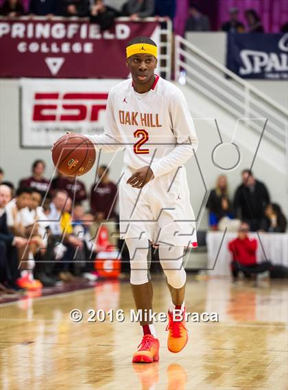 Thumbnail 1 in Mater Dei vs. Oak Hill Academy (Spalding Hoophall Classic) photogallery.