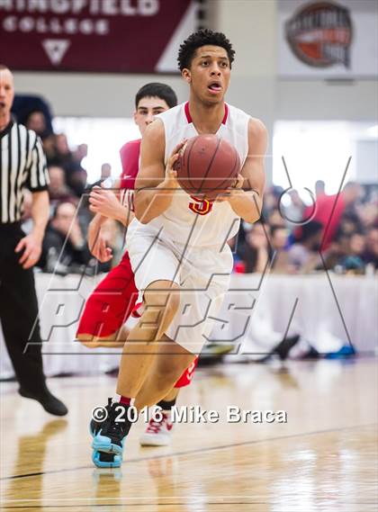 Thumbnail 3 in Mater Dei vs. Oak Hill Academy (Spalding Hoophall Classic) photogallery.