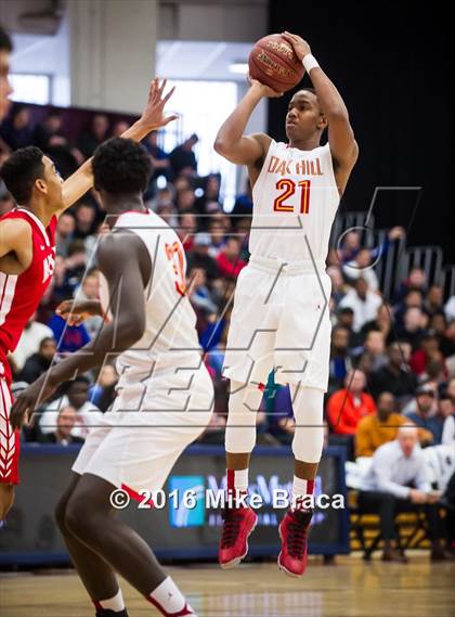 Thumbnail 1 in Mater Dei vs. Oak Hill Academy (Spalding Hoophall Classic) photogallery.