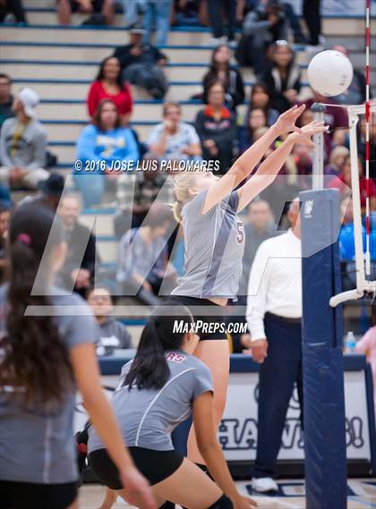 Thumbnail 3 in Granite Hills @ Silverado photogallery.