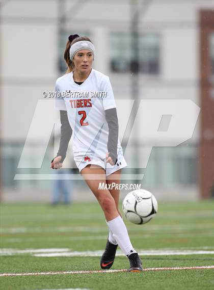 Thumbnail 1 in Amherst Central @ Lewiston-Porter (Section 6 Class A2 Final) photogallery.