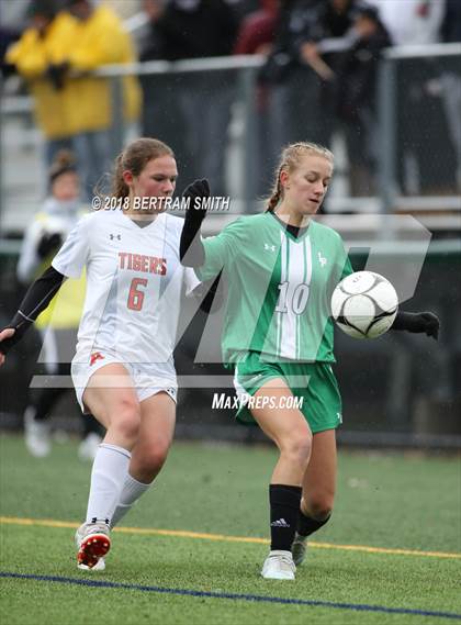 Thumbnail 1 in Amherst Central @ Lewiston-Porter (Section 6 Class A2 Final) photogallery.
