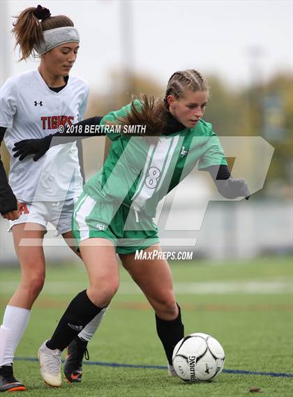 Thumbnail 3 in Amherst Central @ Lewiston-Porter (Section 6 Class A2 Final) photogallery.