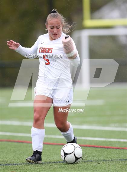 Thumbnail 1 in Amherst Central @ Lewiston-Porter (Section 6 Class A2 Final) photogallery.