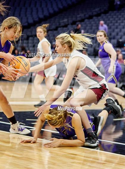 Thumbnail 2 in Bear River vs. Bret Harte (CIF SJS D5 Final) photogallery.