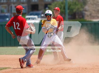 Thumbnail 1 in Farmersville @ Ponder (UIL 3A Region 2 Bi-District Playoff) photogallery.