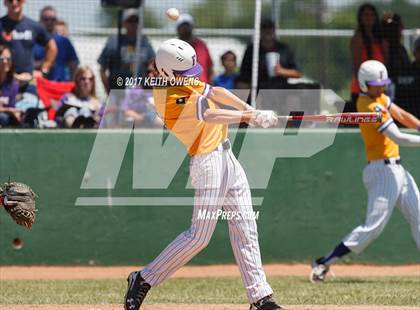 Thumbnail 2 in Farmersville @ Ponder (UIL 3A Region 2 Bi-District Playoff) photogallery.