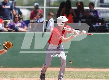 Thumbnail 1 in Farmersville @ Ponder (UIL 3A Region 2 Bi-District Playoff) photogallery.