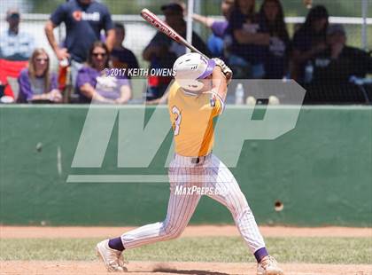 Thumbnail 2 in Farmersville @ Ponder (UIL 3A Region 2 Bi-District Playoff) photogallery.