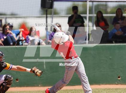 Thumbnail 1 in Farmersville @ Ponder (UIL 3A Region 2 Bi-District Playoff) photogallery.