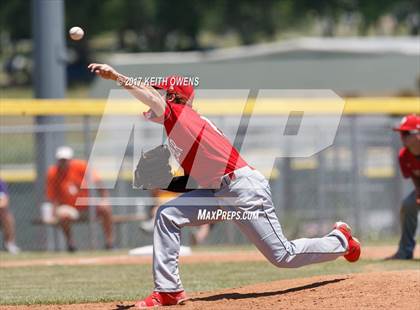Thumbnail 3 in Farmersville @ Ponder (UIL 3A Region 2 Bi-District Playoff) photogallery.