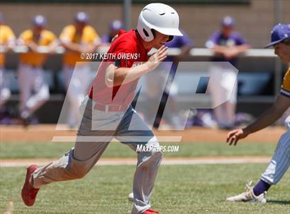 Thumbnail 1 in Farmersville @ Ponder (UIL 3A Region 2 Bi-District Playoff) photogallery.