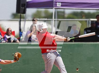 Thumbnail 1 in Farmersville @ Ponder (UIL 3A Region 2 Bi-District Playoff) photogallery.