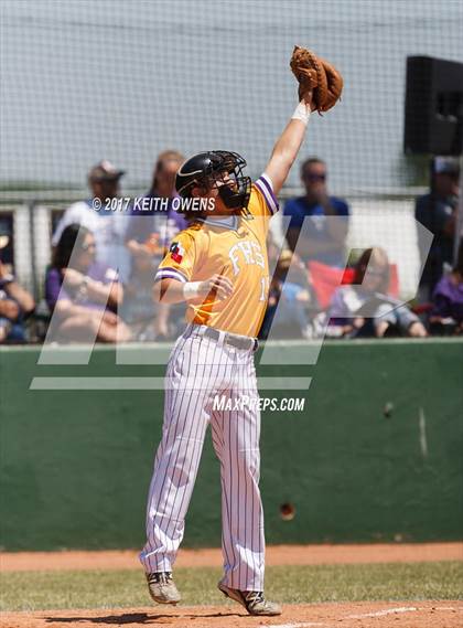 Thumbnail 2 in Farmersville @ Ponder (UIL 3A Region 2 Bi-District Playoff) photogallery.