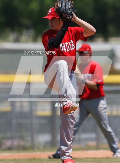 Thumbnail 2 in Farmersville @ Ponder (UIL 3A Region 2 Bi-District Playoff) photogallery.