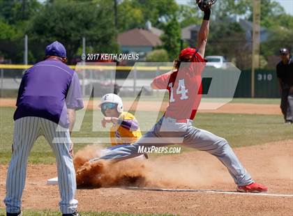 Thumbnail 2 in Farmersville @ Ponder (UIL 3A Region 2 Bi-District Playoff) photogallery.
