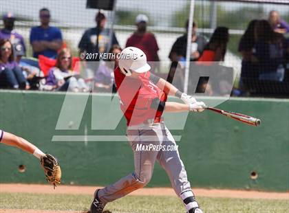 Thumbnail 2 in Farmersville @ Ponder (UIL 3A Region 2 Bi-District Playoff) photogallery.
