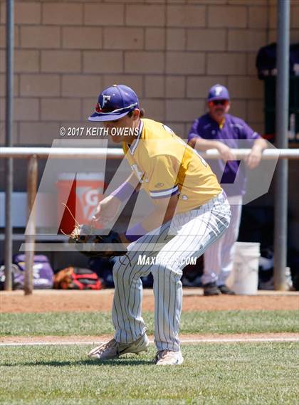 Thumbnail 3 in Farmersville @ Ponder (UIL 3A Region 2 Bi-District Playoff) photogallery.