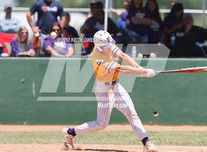 Thumbnail 1 in Farmersville @ Ponder (UIL 3A Region 2 Bi-District Playoff) photogallery.