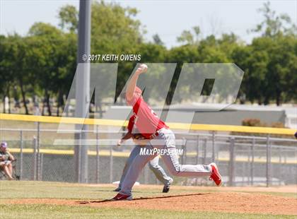 Thumbnail 3 in Farmersville @ Ponder (UIL 3A Region 2 Bi-District Playoff) photogallery.