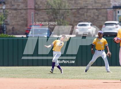 Thumbnail 3 in Farmersville @ Ponder (UIL 3A Region 2 Bi-District Playoff) photogallery.