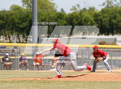 Thumbnail 2 in Farmersville @ Ponder (UIL 3A Region 2 Bi-District Playoff) photogallery.