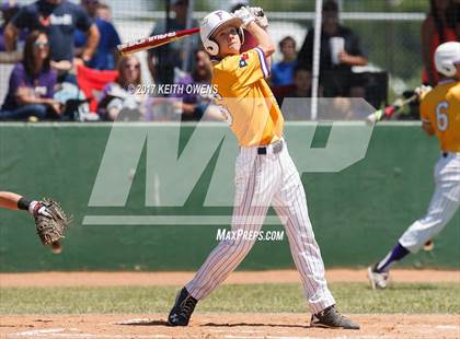Thumbnail 1 in Farmersville @ Ponder (UIL 3A Region 2 Bi-District Playoff) photogallery.