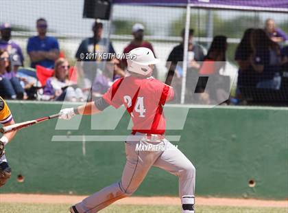 Thumbnail 2 in Farmersville @ Ponder (UIL 3A Region 2 Bi-District Playoff) photogallery.