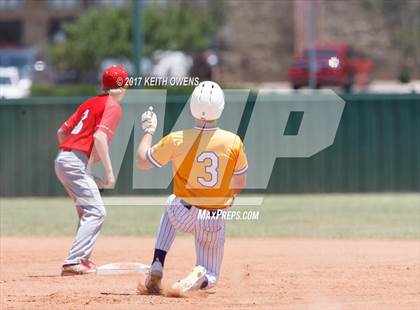 Thumbnail 1 in Farmersville @ Ponder (UIL 3A Region 2 Bi-District Playoff) photogallery.