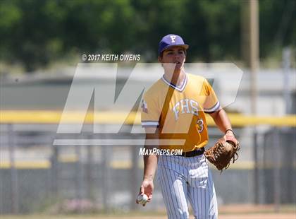 Thumbnail 1 in Farmersville @ Ponder (UIL 3A Region 2 Bi-District Playoff) photogallery.