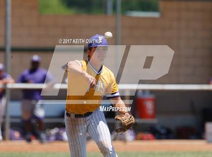 Thumbnail 3 in Farmersville @ Ponder (UIL 3A Region 2 Bi-District Playoff) photogallery.