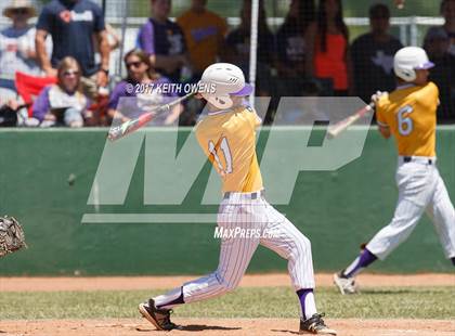 Thumbnail 1 in Farmersville @ Ponder (UIL 3A Region 2 Bi-District Playoff) photogallery.