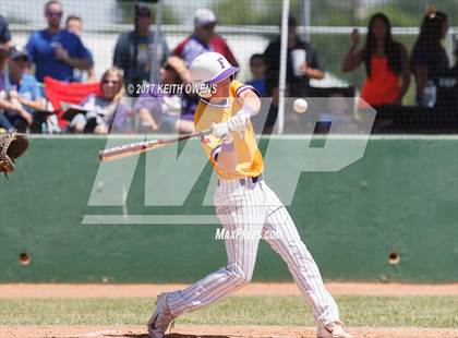 Thumbnail 2 in Farmersville @ Ponder (UIL 3A Region 2 Bi-District Playoff) photogallery.