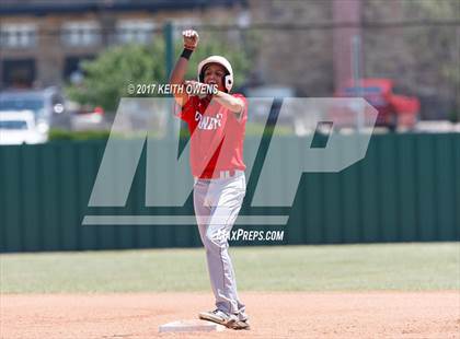 Thumbnail 2 in Farmersville @ Ponder (UIL 3A Region 2 Bi-District Playoff) photogallery.