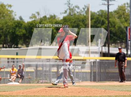 Thumbnail 1 in Farmersville @ Ponder (UIL 3A Region 2 Bi-District Playoff) photogallery.