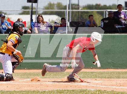 Thumbnail 2 in Farmersville @ Ponder (UIL 3A Region 2 Bi-District Playoff) photogallery.