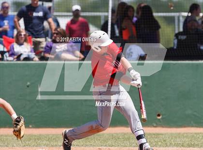 Thumbnail 2 in Farmersville @ Ponder (UIL 3A Region 2 Bi-District Playoff) photogallery.