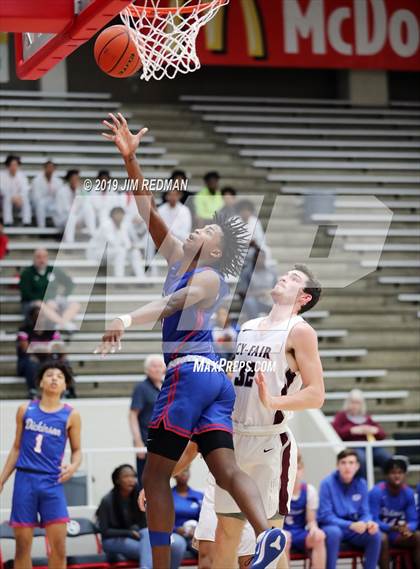 Thumbnail 2 in Dickinson vs. Cy-Fair (McDonald's Texas Invitational) photogallery.