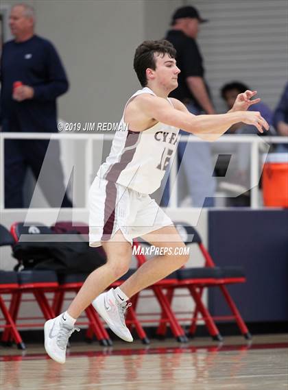 Thumbnail 2 in Dickinson vs. Cy-Fair (McDonald's Texas Invitational) photogallery.